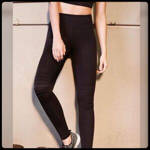 Free‎ People Movement Black City Slicker Moto Style Leggings Size Small